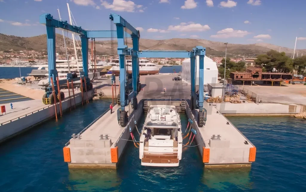 Требования к кранам для отрасли, производящей морское оборудование