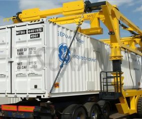 Стрейдл-карьер-грузоподъемностью-35-тонн